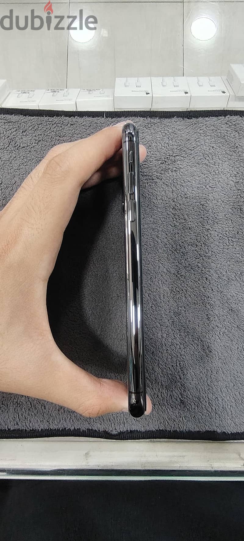 Apple - iPhone XS 1