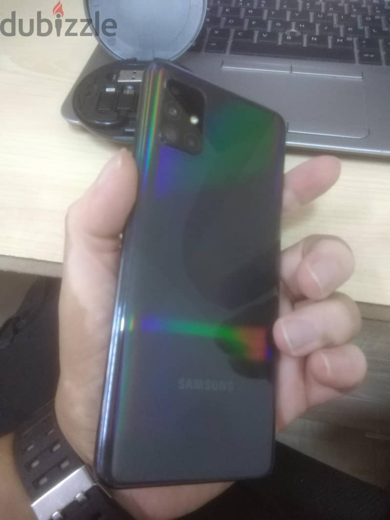 Samsung A51 1