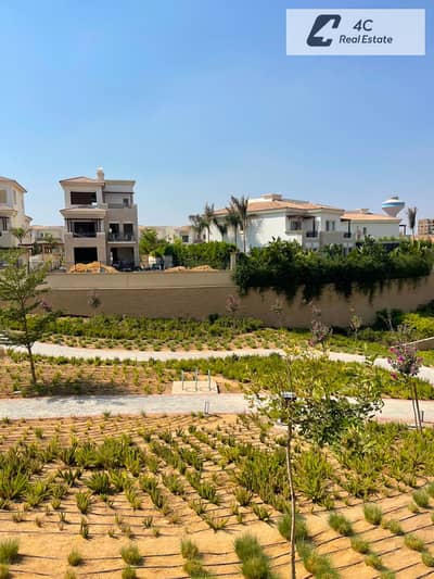 Villa 287m for sale in Emaar - Uptown Cairo | Fully finished | Ready to move