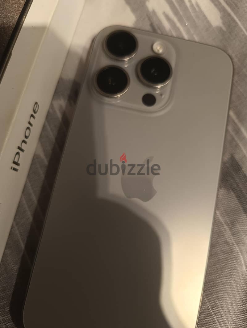 Apple - iPhone 15 Pro 3