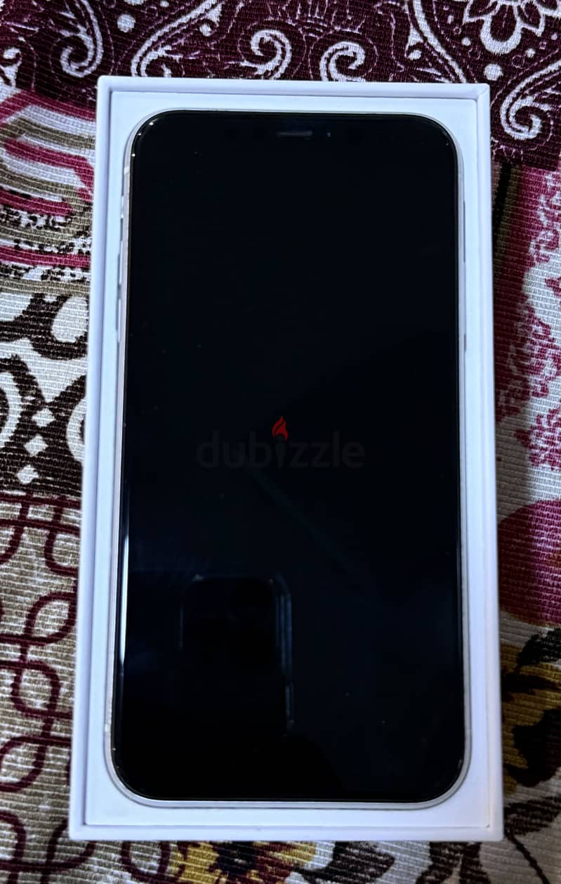 Apple - iPhone 11 1