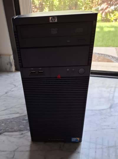 HP ProLiant ML110 G6 Server