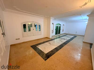 Administrative apartment for rent in Al-Yasmeen Villas, 320 sqm, ground floor, First Settlement, New Cairo.