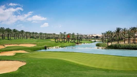 فيلا مستقلة للبيع بأفضل سعر تاني صف علي الجولف تشطيب مميز - قطامية ديونز Katameya Dunes