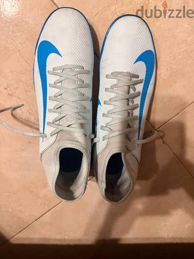 Nike mercurial superfly 10