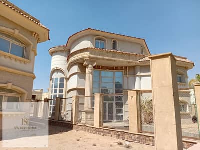 Villa for sale in Royal Lagoon Compound at a price below market value
