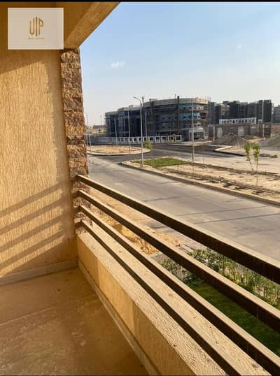 شقة بانوراما للبيع في اللوتس الجديده    ڤيو مفتوح على شارع رئيسي بالقرب من محور النصر ونادى بلاتينيوم