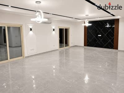 Villa for rent in Al Rehab City, model V, special finishes, prime location, with kitchen and air conditioning.