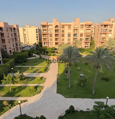 Apartment for sale in Al Rehab, 160 sq m, prime location near services, garden view.
