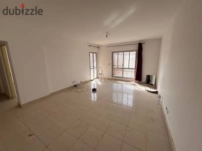 Apartment 99 sqm for sale in Rehab 2 at a reasonable price