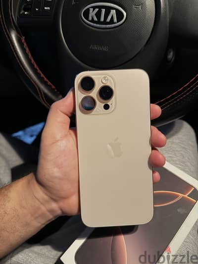 Apple - iPhone 16 Pro Max