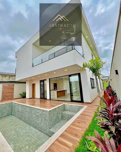 Last large villa for sale, immediate delivery in Sodic Villette, Fifth Settlement, furnished with kitchen and air conditioning
