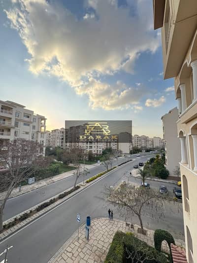 For sale, an apartment 140m B1 Madinaty view, Wide Garden street at a very special price