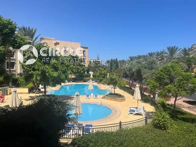 شاليه فاخر مفروش للإيجار في مراسي - كاتانيا 3 غرف نوم | 2 حمام | مفروش بالكامل