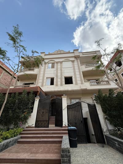 Duplex ready for immediate delivery in Al-Qarnfal 6, priced at a bargain, 493 meters ready for inspection.