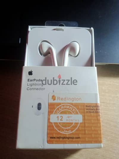 **Apple EarPods أصلية بسلك Lightning – استعمال خفيف + ضمان 12 شهر**