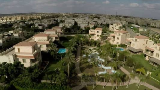 Luxury Townhouse in Greens Compound – Sheikh Zayed | Private Swimming Pool & Ultra Super Lux Finishing