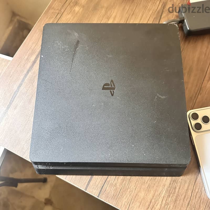 Ps4 Slim 1