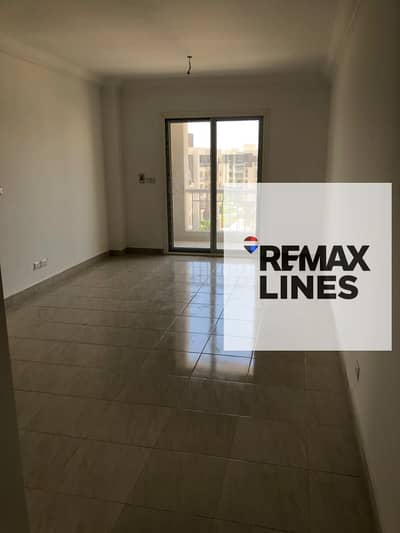 Apartment for rent new law in B10 Madinaty | Group 103 | Fifth floor marine | 15,000 EGP | for family