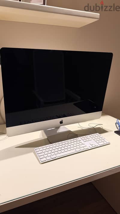 Apple Imac 27" late 2013 used in a very good condition.