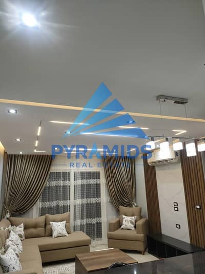 85 sqm Apartment for Sale in Madinaty – B12  A great opportunity to own a 85 sqm apartment in B12 – Rawasi, Group 123, featuring a prime location