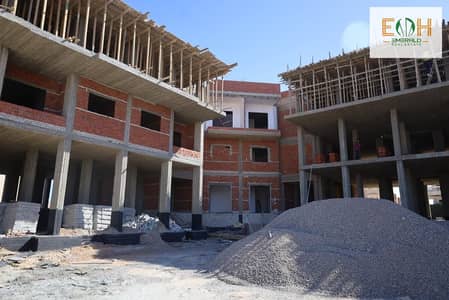 Book a 2BR of 98 m² with a street view and total privacy