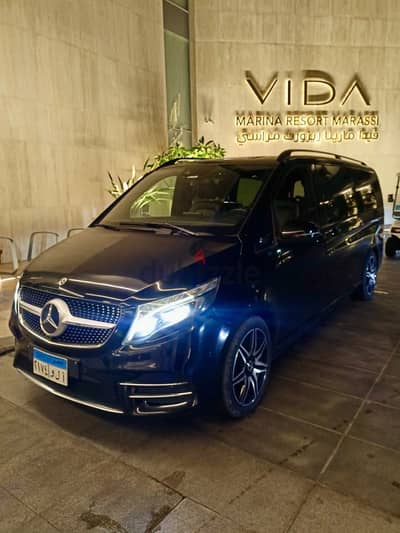 Mercedes V Class For Rent السيارات بالسائق