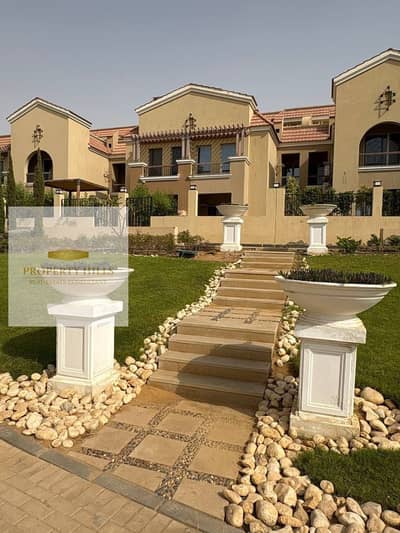 Villa for sale at the old price, ready for viewing at any time in Al-Shorouk next to the British University