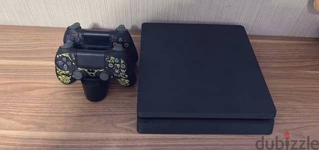 Play Station 4 - 1TB Jet Black