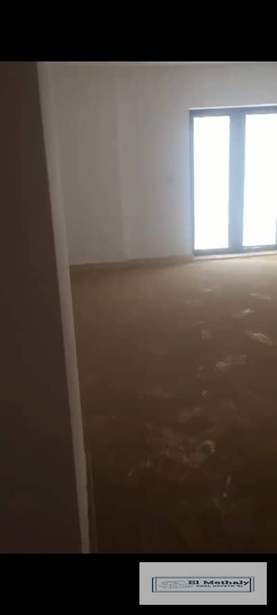 شقه تمليك للبيع في مدينه الرحاب القاهره الجديده بجوار السوق الشرقي و الخدمات بسعر مميز  new cairo el rehab city