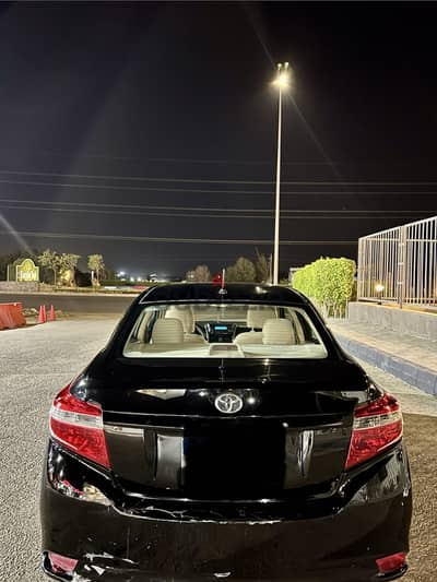 Toyota Yaris 2015