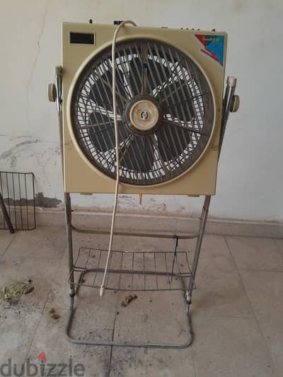 مروحة أستاند
