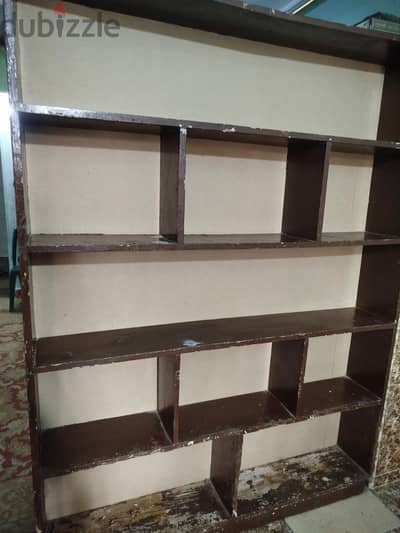 مكتبة خشب