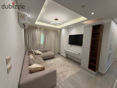 Furnished, air-conditioned hotel-style apartment next to City Stars, available for daily and monthly rent for families. Excellent location in Nasr Cit