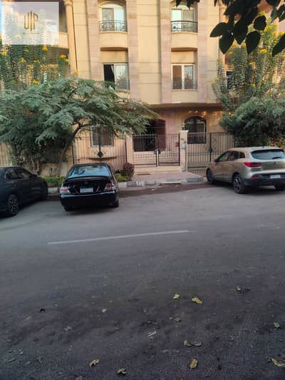Villa for sale - Al-Banefsaj 10 | The Fifth Settlement, fully reconciled and superlux finished, near Al-Rehab and the Mohamed Naguib axis