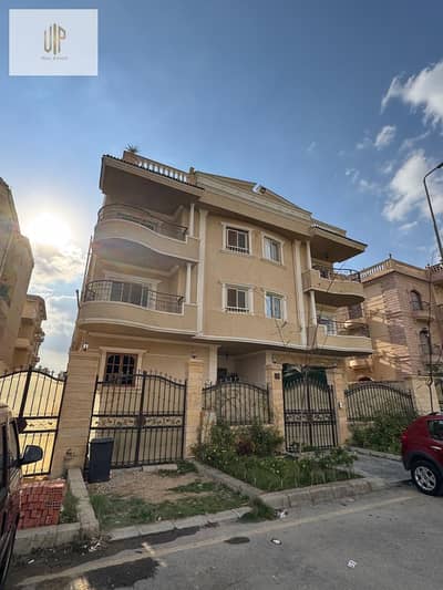 Duplex for Sale - Al-Yasmeen 2 | Fifth Settlement with Private Garden Near Al-Rehab and Mohamed Naguib Axis