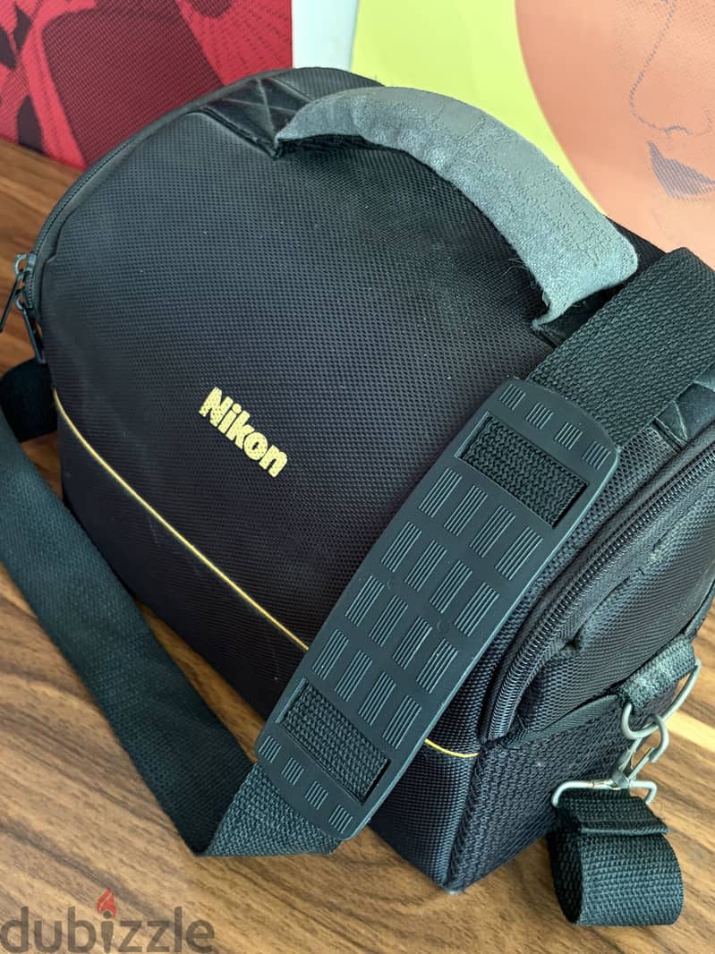Nikon D3400 DSLR Camera + Accessories 3