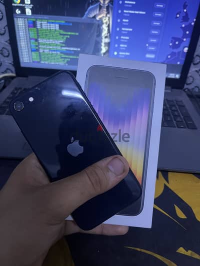 Apple - iPhone SE 2022
