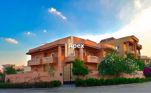 Villa for sale on the second street off Line 10, District 4, where elegance, tranquility, and security are the main hallmarks, at a truly special and
