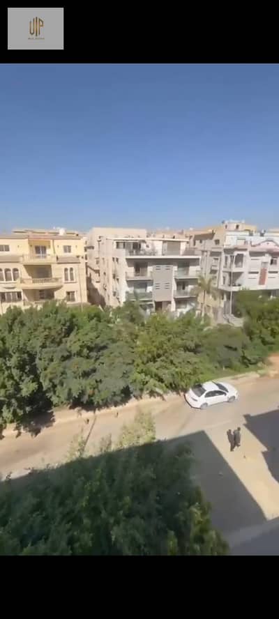 شقة روف للبيع – النرجس فيلا 2 | التجمع الخامس السطح معزول بالكامل بالقرب من محور جمال عبد الناصر و مسجد فاطمة الشربتلى