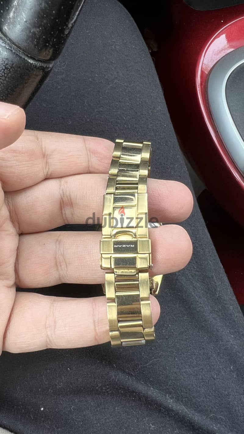 Razar watch - gold 1