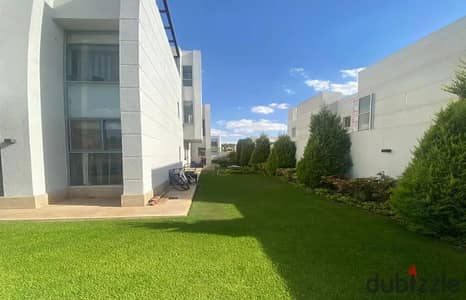 توين هاوس جاهز للسكن في كليوباترا اسكوير بالقرب من الربوة