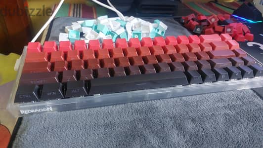 طقم ازرار كيبورد \ Keyboard Keycaps PBT احترافي كامل ⌨ طقم ازرار كيبورد \ Keyboard Keycaps PBT احترافي كامل ⌨