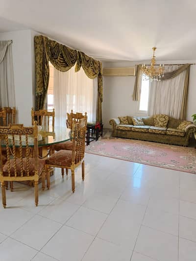 غرفه سفره راقيه جدا بالرحاب