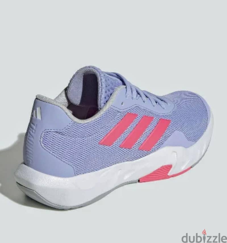 Adidas Ampolive versatile trainer. "42" 2