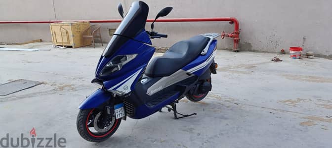 سكوتر زافيرانو 250 سي سي