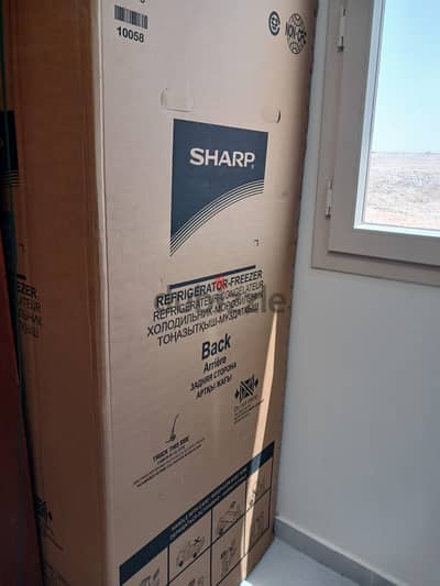 تلاجه شارب جديده ٤٤٩ لتر ستانلس SJ-58c(st) بالضمان لم يبدء
