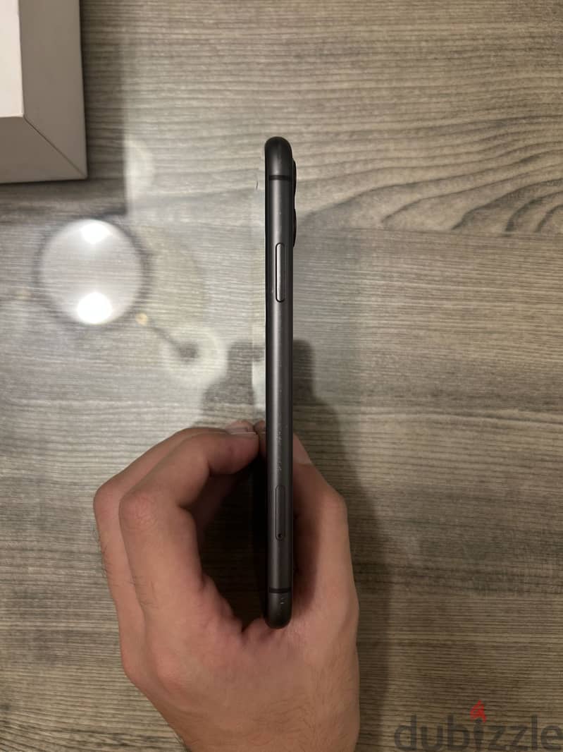 Apple - iPhone 11 1