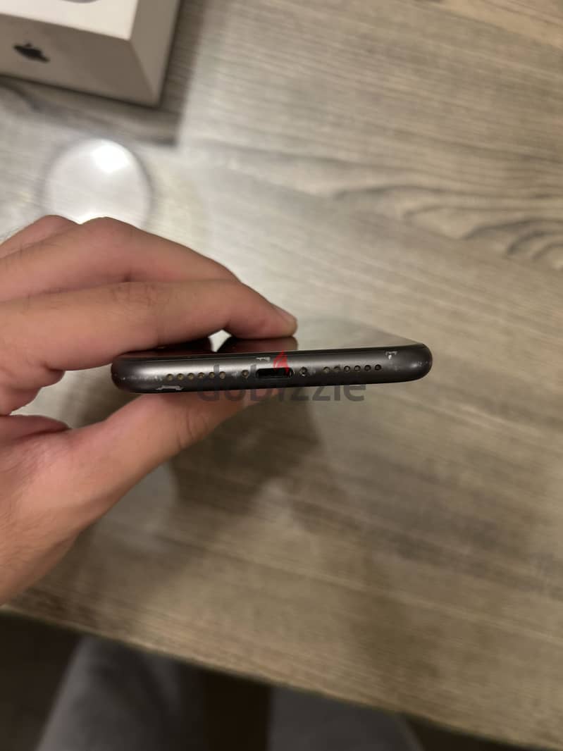 Apple - iPhone 11 5