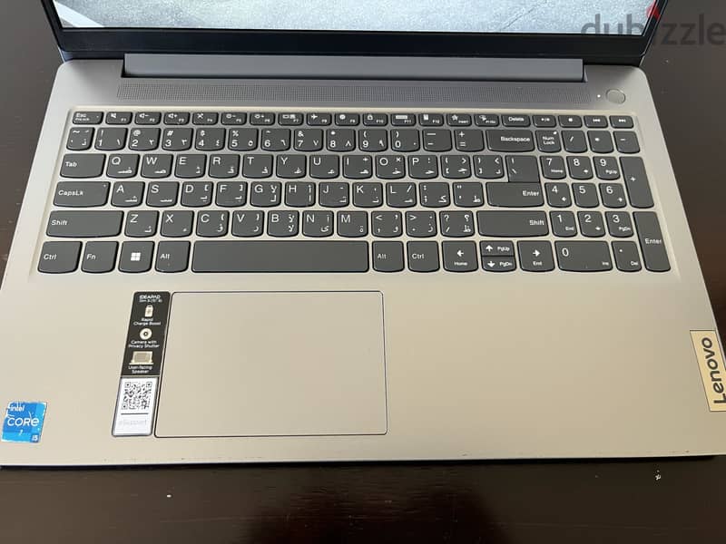 Lenovo IdeaPad Slim 3 4